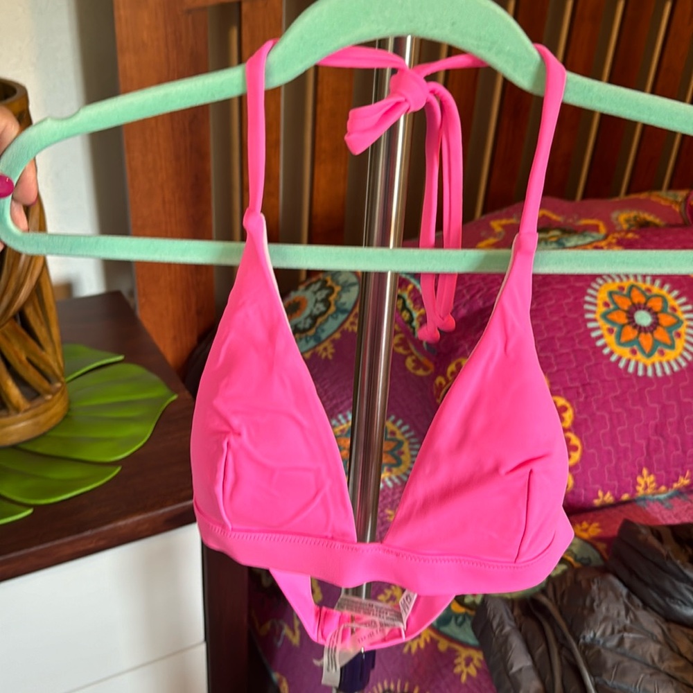 Victoria’s Secret bikini top